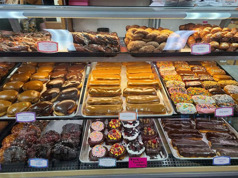 Amazing Glaze Donuts - Pocatello