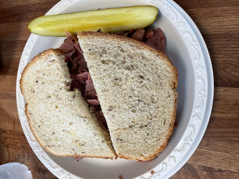 20 Washington, D.C. Delis That Might Be The Capital's Best-Kept Secret For Pastrami Lovers - Decor Hint Deli City