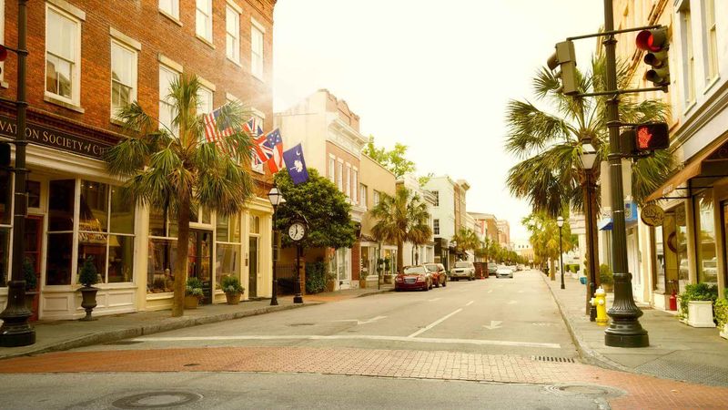 26 Reasons Charleston Might Be The South's Most Captivating City - Decor Hint King Street Shopping From Antiques to Fashion