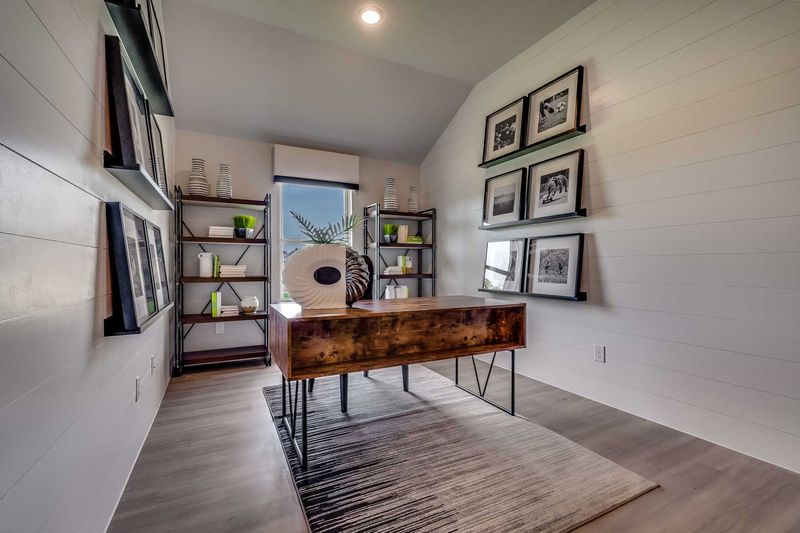 These 12 Home Types Are Set To Rise In Price By The End Of 2025 - Decor Hint Homes with Home Offices or Flex Spaces