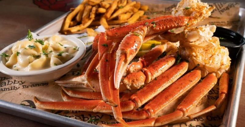 16 Seafood-Packed Florida Buffets Serving Endless Crab Leg Feasts - Decor Hint The Crab Shack