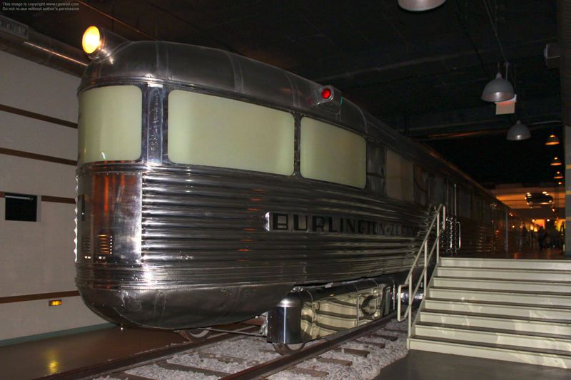 Museum of Science and Industry Pioneer Zephyr