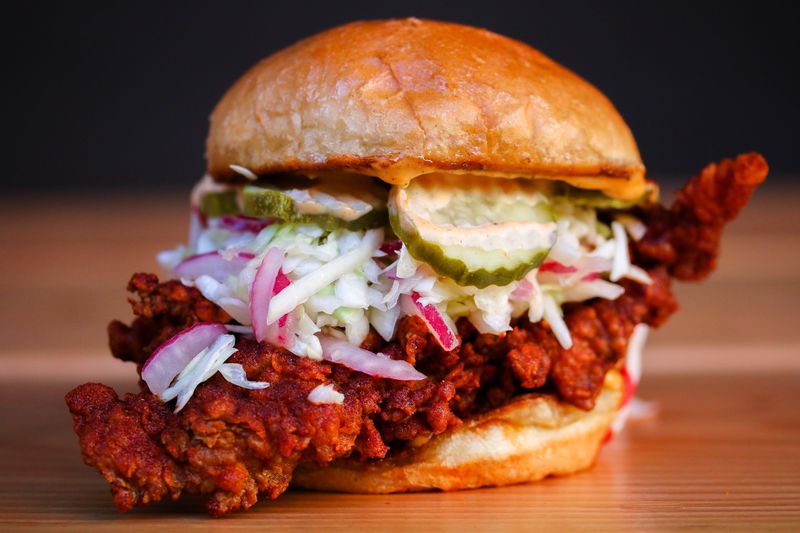 14 California Family-Run Fried Chicken Restaurants Worth The Drive - Decor Hint Howlin' Ray's in Los Angeles