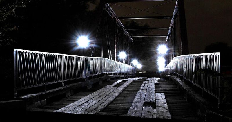 Old Alton Bridge – Denton