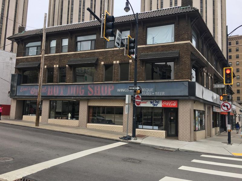 10 Small Pennsylvania Hot Dog Spots Worth The Trip - Decor Hint The Original Hot Dog Shop