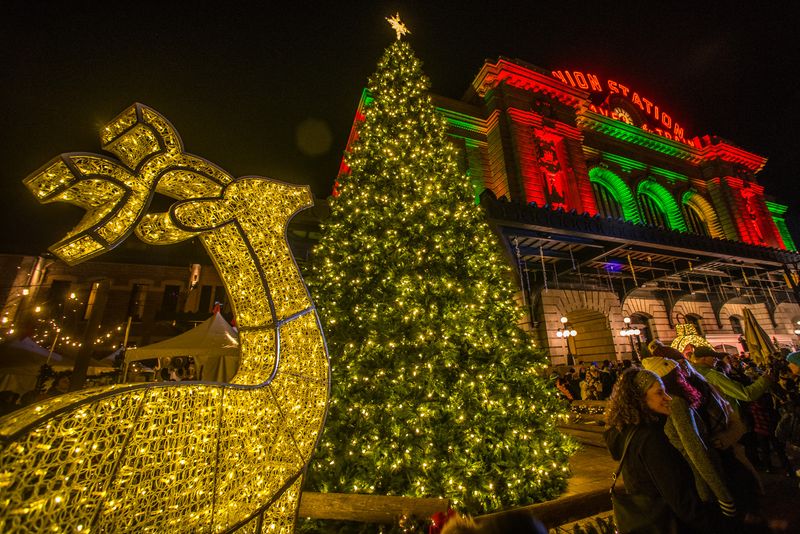 Fun Things To Do In Colorado This Thanksgiving Weekend - Decor Hint Grand Illumination at Denver Union Station
