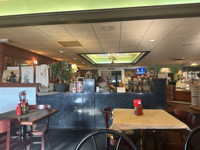 10 Colorado Soul Food Spots That Warm Hearts And Fill Bellies - Decor Hint CoraFaye's Café