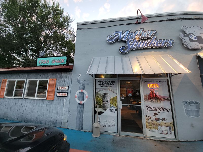 10 West Virginia Seafood Shacks Only Locals Know Serving Coastal Flavor In The Mountains - Decor Hint Mother Shuckers Crab Shack