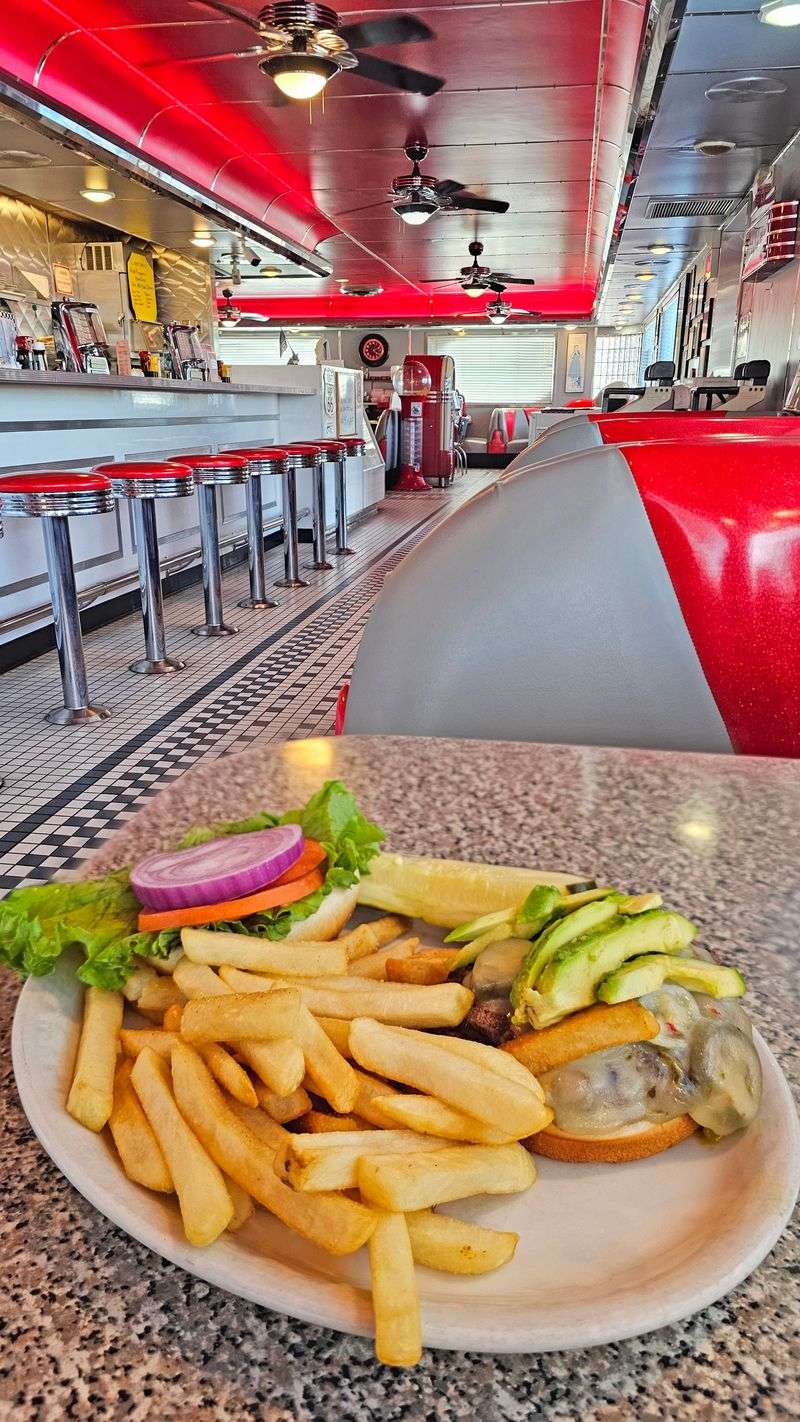 13 Arizona Chicken-Fried Steaks With A Southwestern Twist On Tradition - Decor Hint Nana Dee's Diner