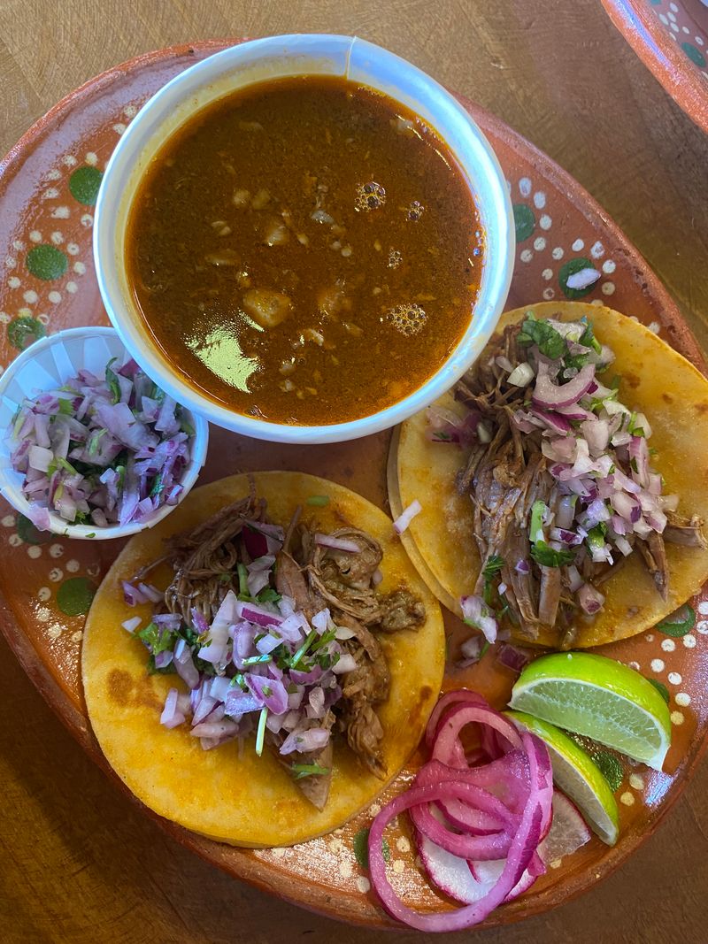 Birrieria Familia Castro