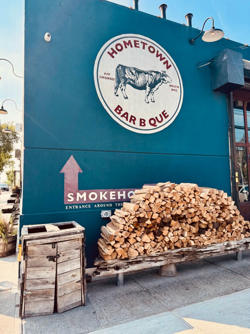 Hometown Bar-B-Que
