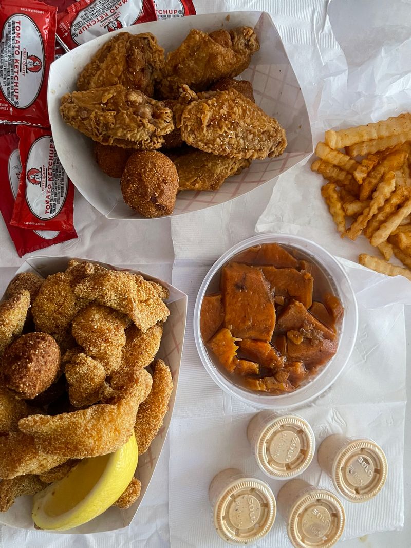 13 Washington Soul Food Buffets Where Comfort Meets Flavor - Decor Hint Jackson’s Catfish Corner