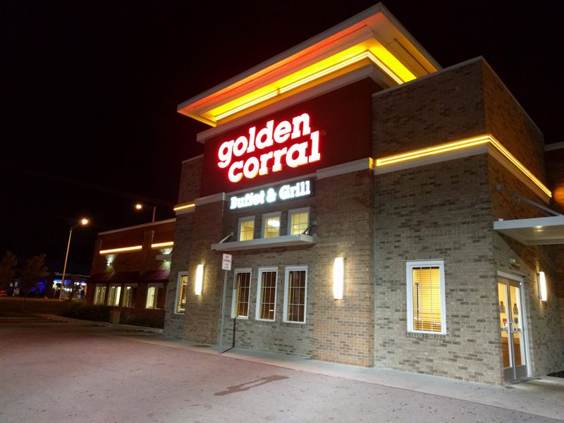 14. Golden Corral Buffet & Grill