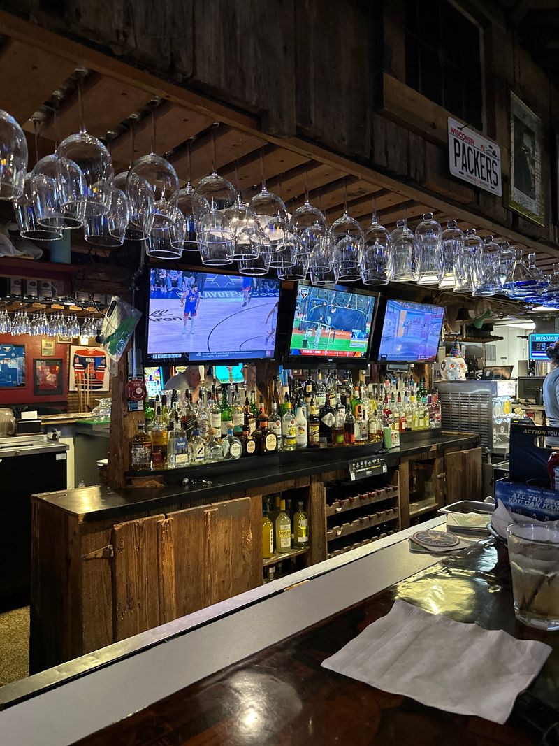 Nick's Kitchen - The Original Giant