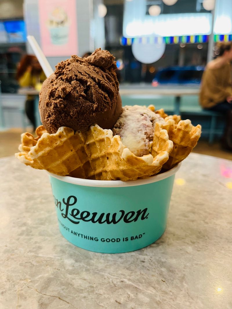 14 Old School New York Diner Dishes That Are Returning Strong In 2026 - Decor Hint Egg Cream