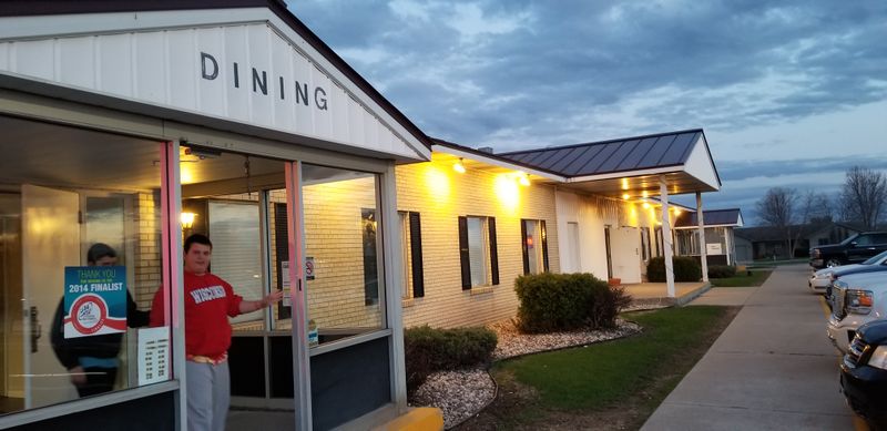 Colonial House Supper Club