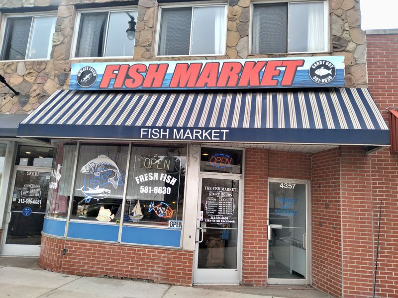 15 Washington Eateries Where The Fried Fish Plate Is The Star Of The Menu - Decor Hint SONNYS FISH MARKET