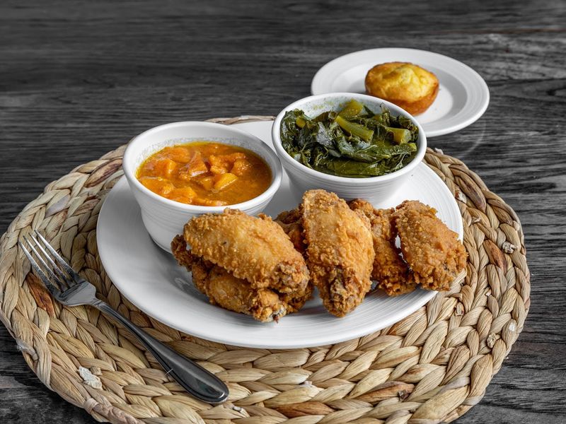 15 Washington Soul Food Restaurants Locals Love Too Much To Publicize - Decor Hint Simply Soulful