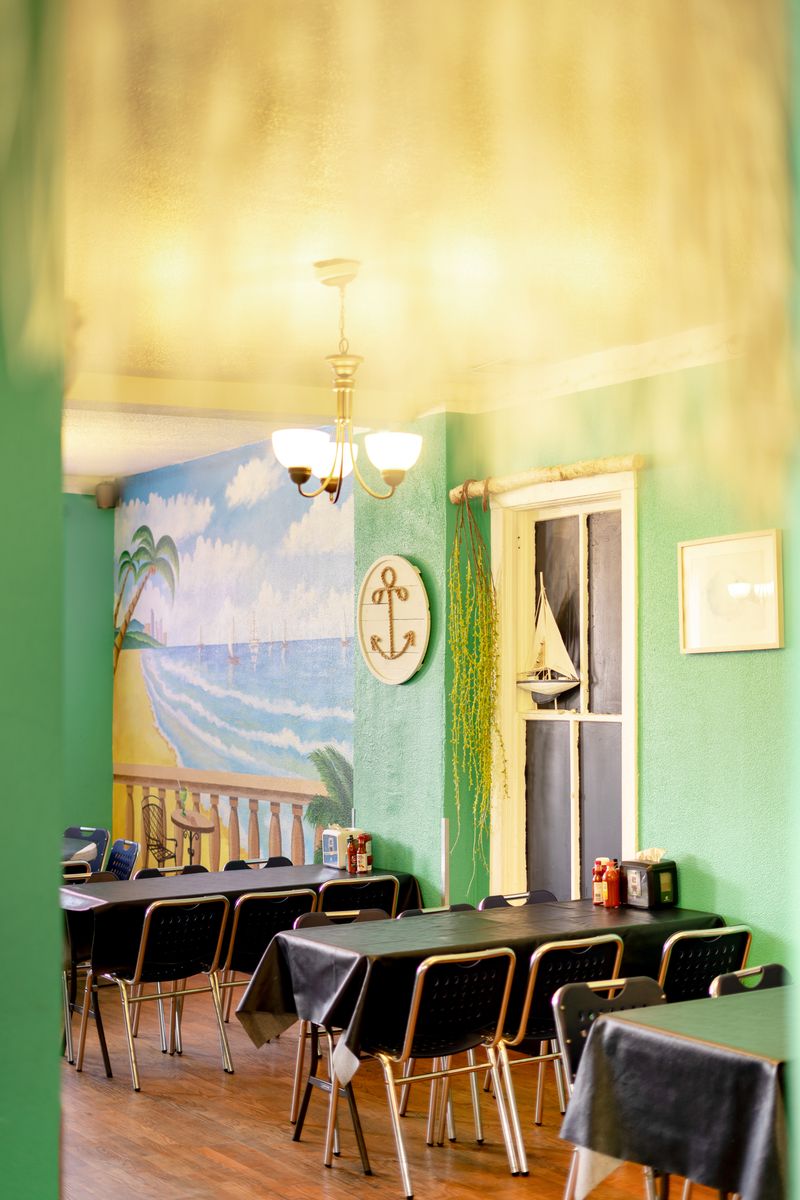 16. Alegrias Seafood