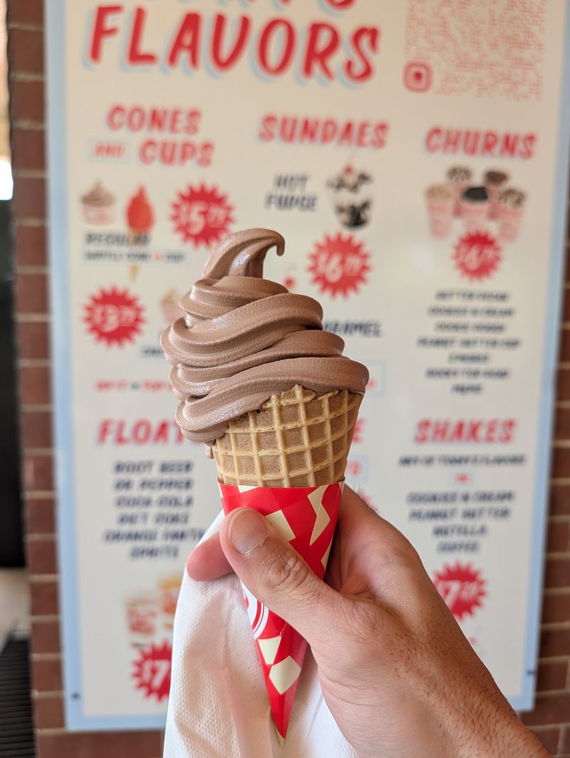 16 Tennessee Ice Cream Stops So Good Not Even Winter Slows Them Down - Decor Hint Cruze Farm Dairy