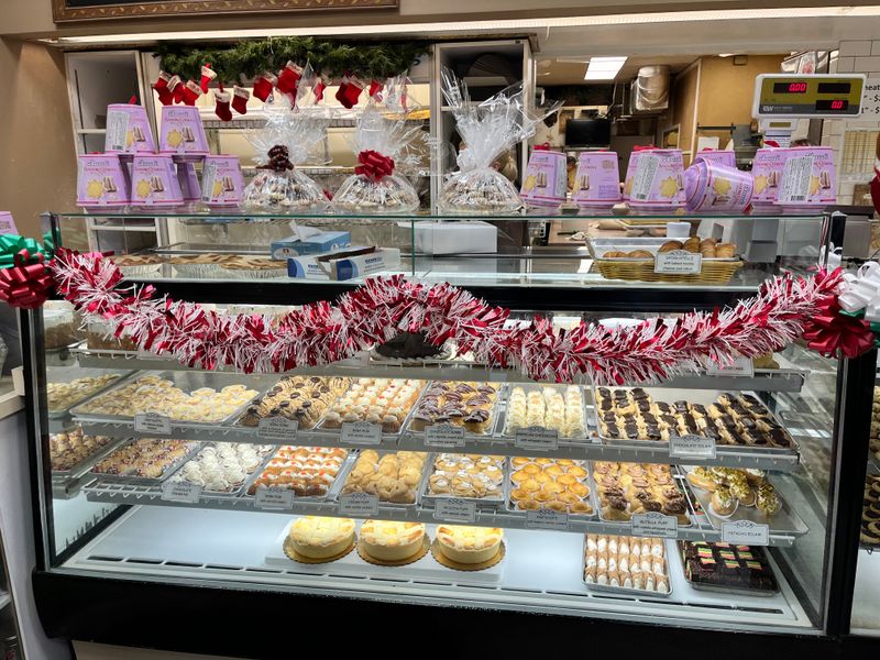 Rispoli Pastry Shop & Café