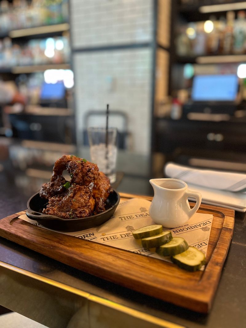 17 Illinois Eateries That Prove Great Food Doesn't Have To Cost A Fortune - Decor Hint The Dearborn