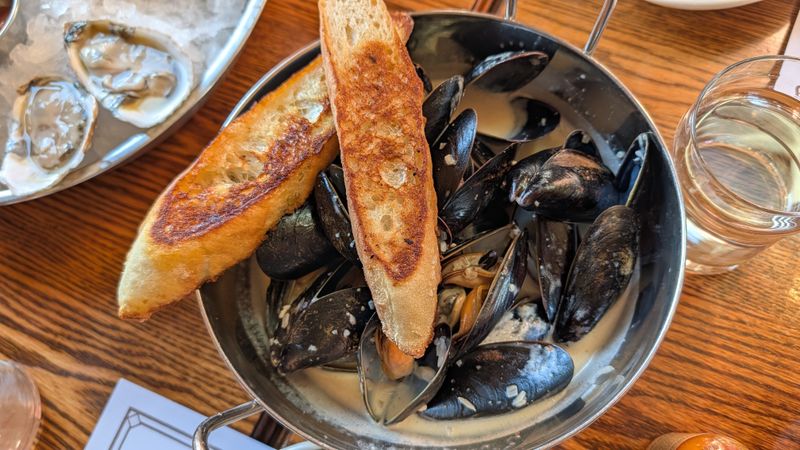 17 New England Seafood Restaurants In Maine Only Locals Know And Love For Authentic Coastal Dining - Decor Hint Dry Dock Portland