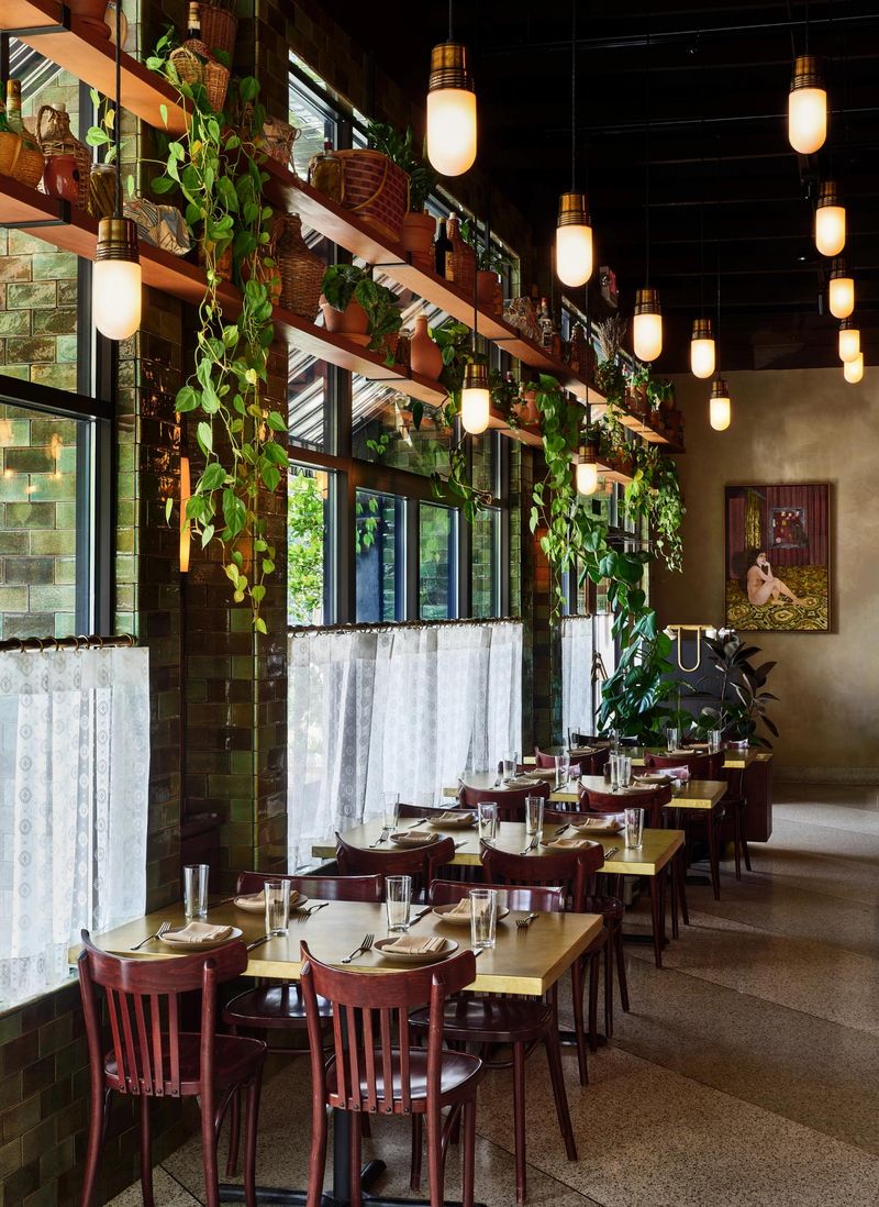 11 Italian Spots in Oregon Locals Promise Are Worth Every Single Bite - Decor Hint 6. Ava Genes