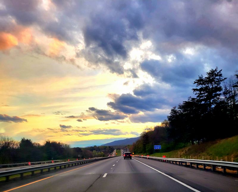 7 Pennsylvania Roads Locals Warn You Never To Drive On During Winter - Decor Hint Interstate 81 (I-81)