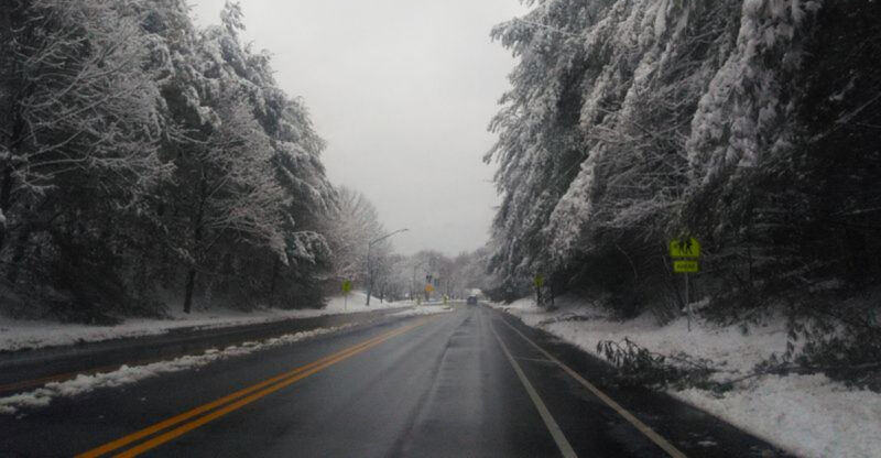 8 Haunted Virginia Roads You’ll Regret Driving On This Winter