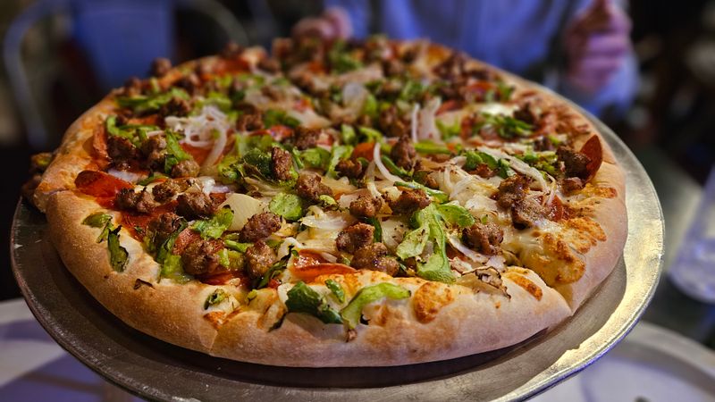 9 Hidden Utah Restaurants That Skip Advertising But Still Stay Packed - Decor Hint The Pie Pizzeria