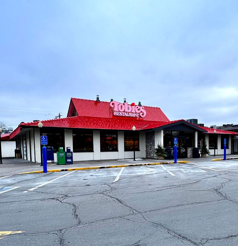 Minnesota's Famous Halfway Stop Since 1948