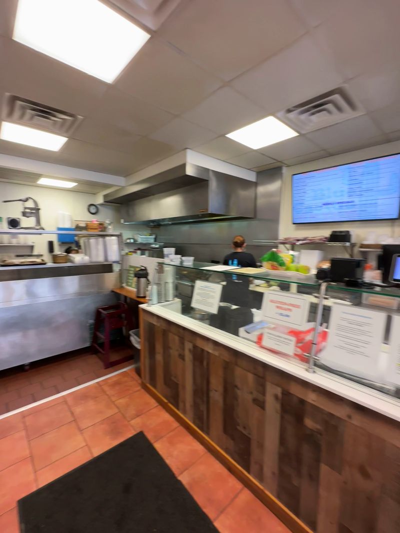 Cozy Atmosphere With Limited Seating Makes Takeout Popular