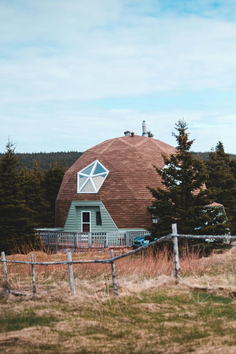 17 Iowa Home Styles That May Not Make It To The Next Generation - Decor Hint Geodesic Dome