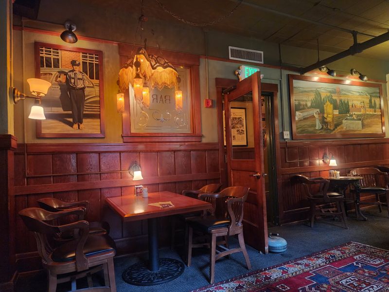 McMenamins Edgefield Sunday Brunch Buffet