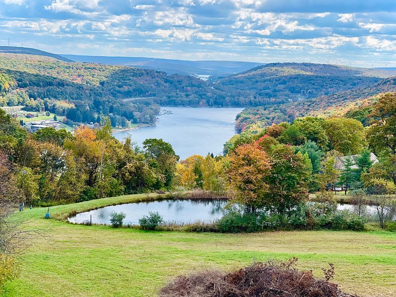 The Secret Maryland Lake Locals Try To Keep Off Social Media - Decor Hint Strict Environmental Management Protects Water Quality