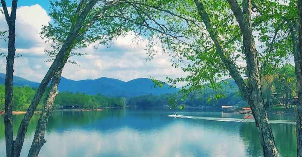 Affordable Living And Scenic Views Retirees Love This Georgia Mountain Town - Decor Hint