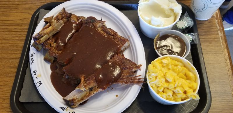 Maryland BBQ Joints Keeping Traditional Smoking Alive - Decor Hint Smokey's BBQ Pit