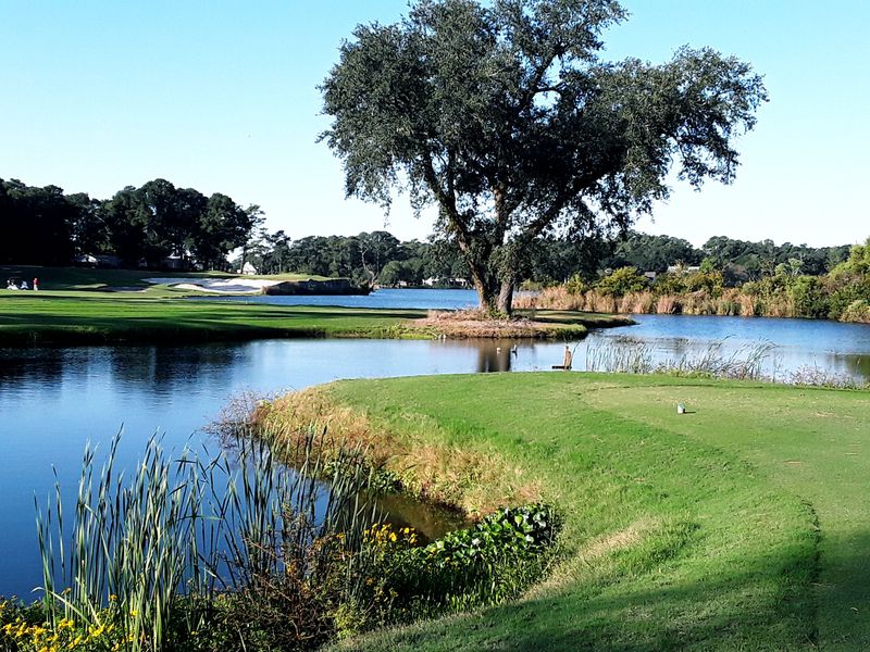 This Overlooked North Carolina Beach Town Might Be The Coast's Best-Kept Secret - Decor Hint Golfing Destination