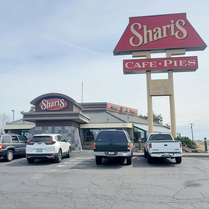 Shari's Drive-In