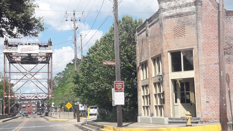 Louisiana Coastal Towns For Winter Relaxation And Cultural Immersion - Decor Hint Breaux Bridge