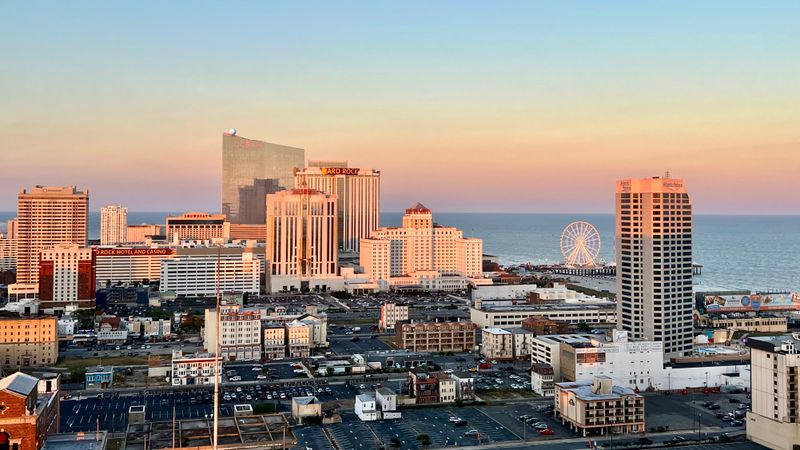 New Jersey Shore Towns Overwhelmed By Bigger-Than-Ever Tourist Crowds - Decor Hint Atlantic City