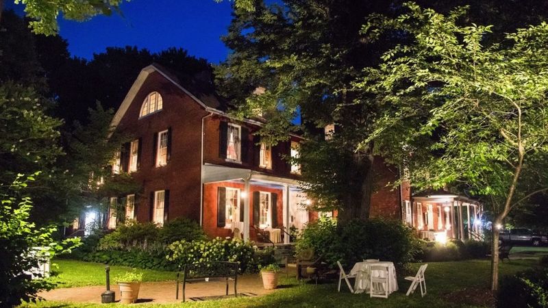 10 Maryland Plates Of Pork Tenderloin Every Local Knows - Decor Hint Seared Pork Loin With Sauce Chasseur At The Elkridge Furnace Inn