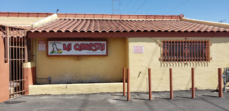 Authentic Mexican Spots In Arizona For Salsa Fanatics - Decor Hint La Salsa Tacos de Canasta
