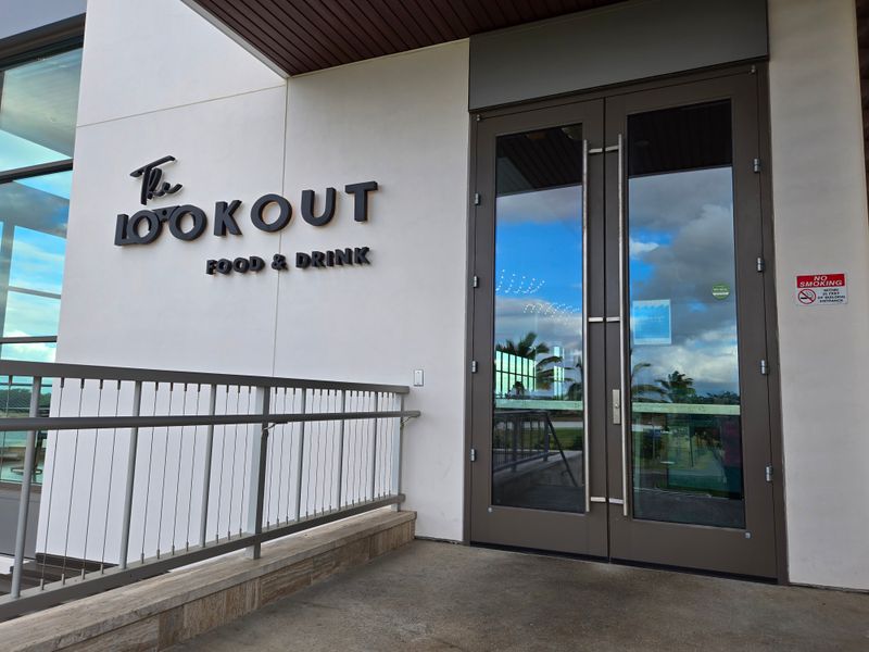 Welcoming The New Year Through 11 Festive New Year's Eve Dining Options In Hawaii - Decor Hint The LookOut At Wai Kai