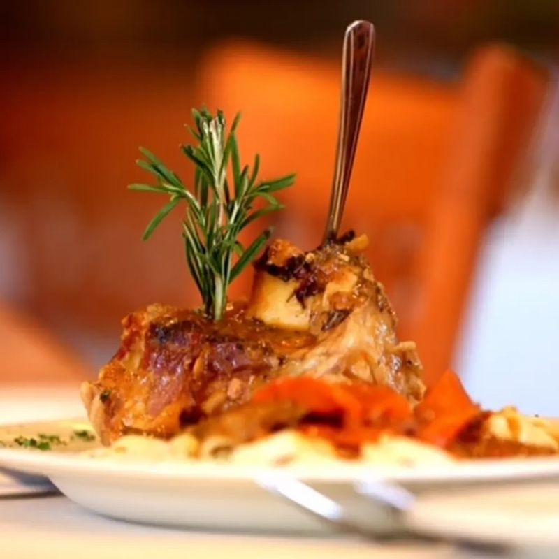 Secret Italian Cafés And Bistros In Arizona Locals Don't Want Tourists To Find - Decor Hint Christo's Ristorante