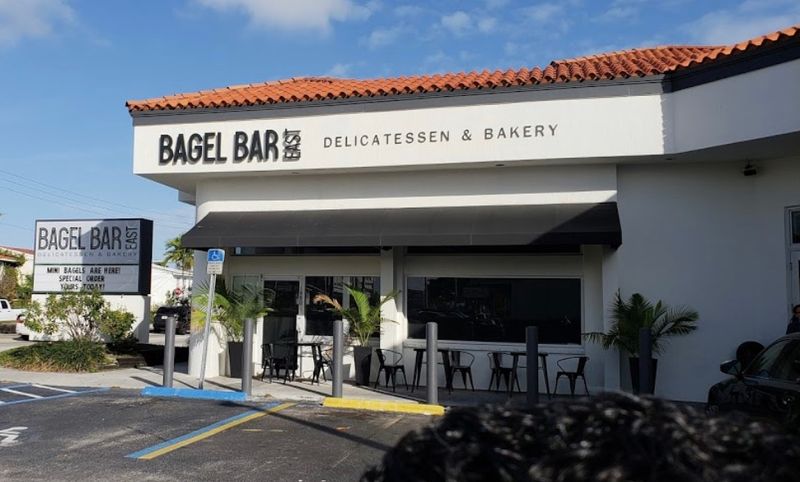 11 Florida Bagel Shops So Popular They're Emptied Out Before Noon - Decor Hint Bagel Bar East