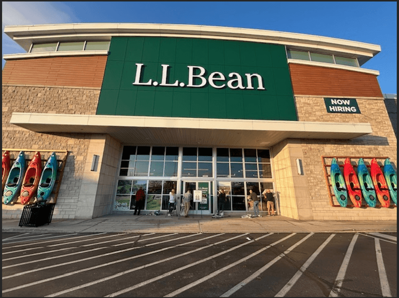 Warm & Welcoming: 11 Maine Rug Styles That Beat The Cold - Decor Hint Vintage L.L.Bean Braided Ovals