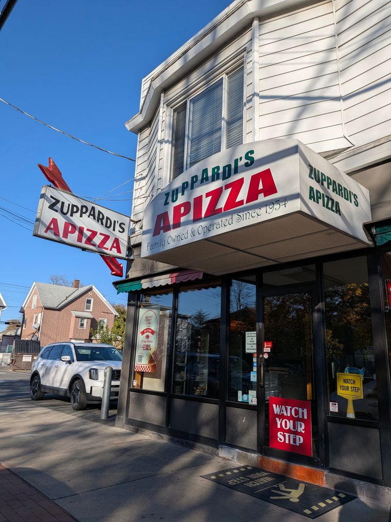 Zuppardi's Apizza