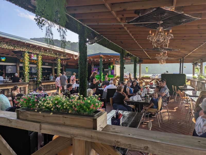 10 West Virginia Seafood Shacks Only Locals Know Serving Coastal Flavor In The Mountains - Decor Hint Dockside Grille